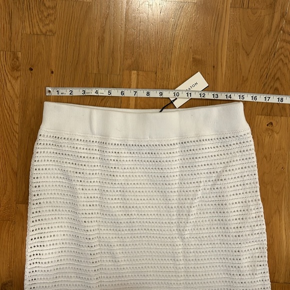 NWT Babaton Lattice Skirt - Picture 9 of 9